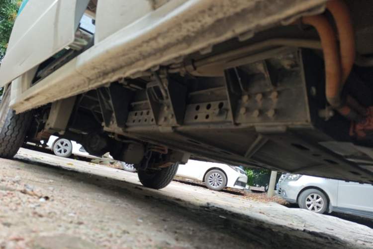Used Dongfeng Xiaokang EC36 2021 Standard Model Ningde Times Battery Chassis Front Right