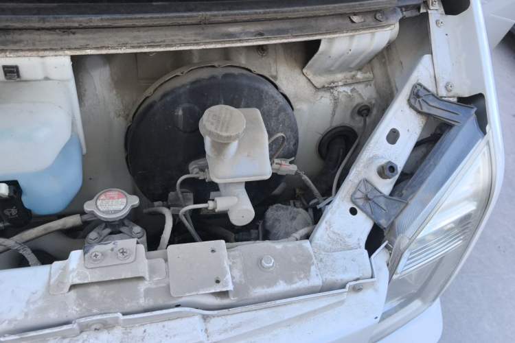 Used Dongfeng Xiaokang EC36 2021 Standard Model Ningde Times Battery Engine Bay Left