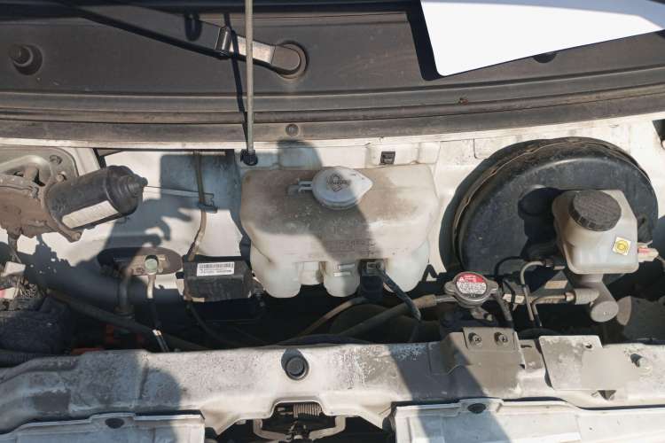 Used Dongfeng Xiaokang EC36 2021 Standard Model Guoxuan Hi-Tech Battery Engine Bay
