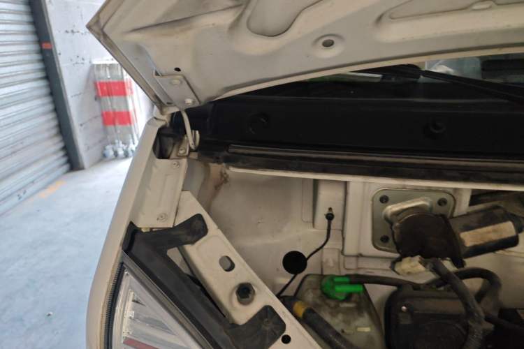 Used Dongfeng Xiaokang EC36 2021 Standard Model Ningde Times Battery Engine Bay Right