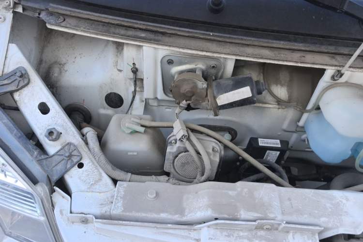 Used Dongfeng Xiaokang EC36 2021 Standard Model Ningde Times Battery Engine Bay Right