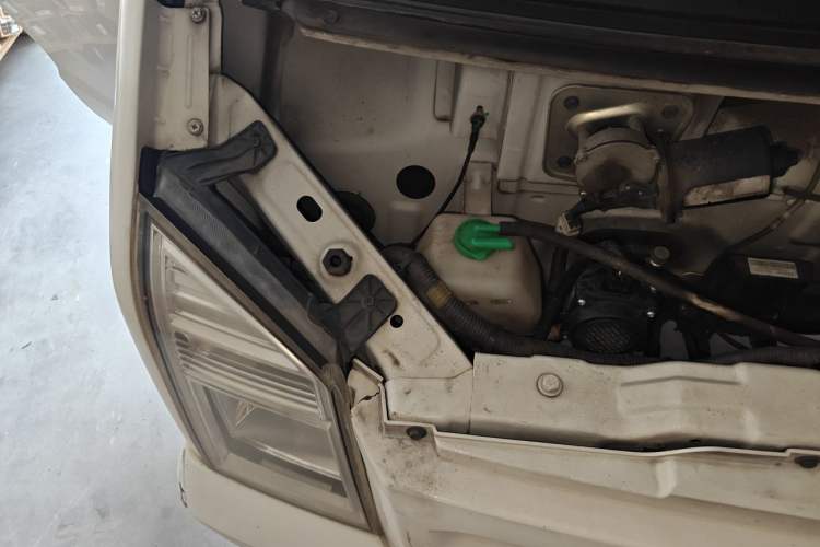 Used Dongfeng Xiaokang EC36 2021 Standard Model Guoxuan Hi-Tech Battery Engine Bay Right