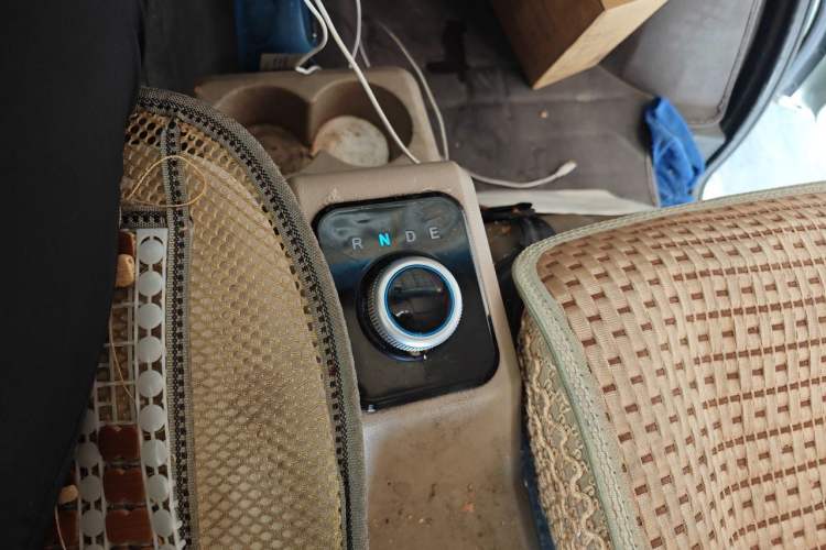 Used Dongfeng Xiaokang EC36 2021 Standard Model Ningde Times Battery Gear Lever
