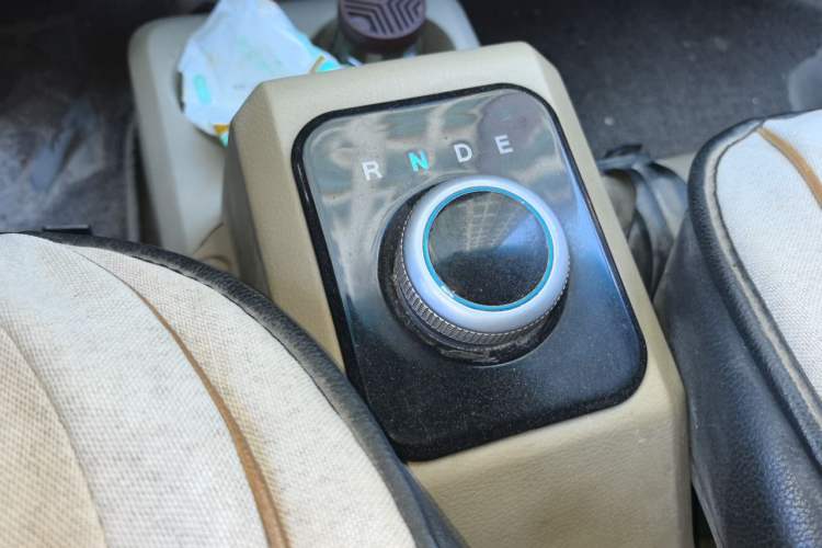 Used Dongfeng Xiaokang EC36 2021 Standard Model Ningde Times Battery Gear Lever