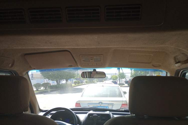 Used Dongfeng Xiaokang EC36 2021 Standard Model Guoxuan Hi-Tech Battery Headliner