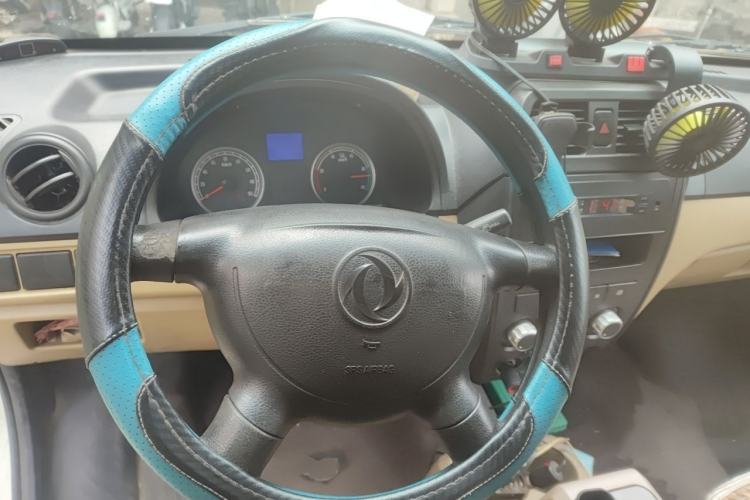 Used Dongfeng Xiaokang EC36 2021 Standard Model Guoxuan Hi-Tech Battery Steering Wheel