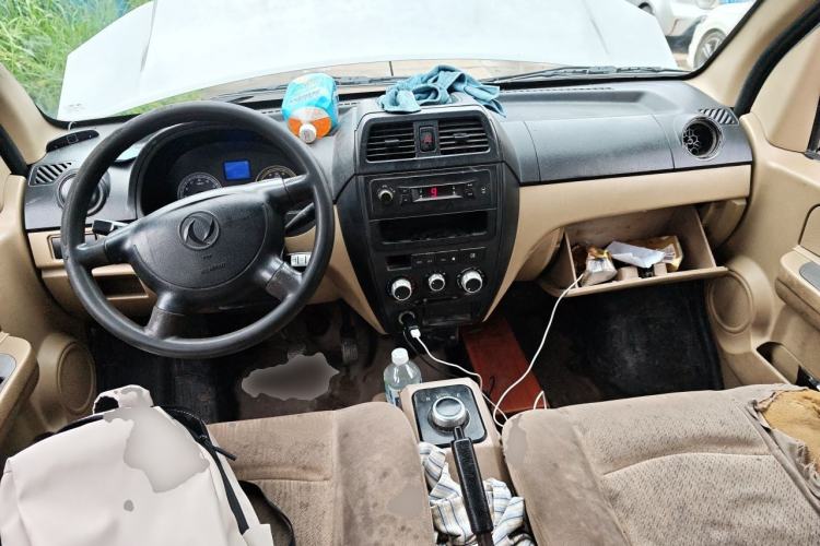 Used Dongfeng Xiaokang EC36 2022 Standard Edition CATL Battery Center Console
