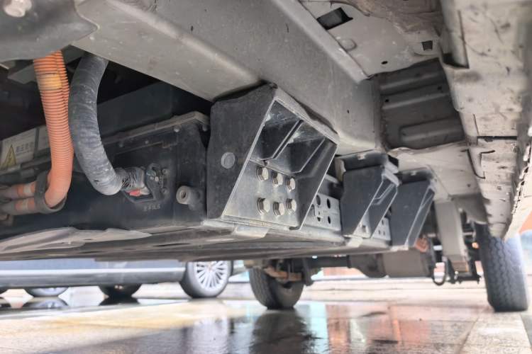Used Dongfeng Xiaokang EC36 2022 Standard Edition CATL Battery Chassis Front Left