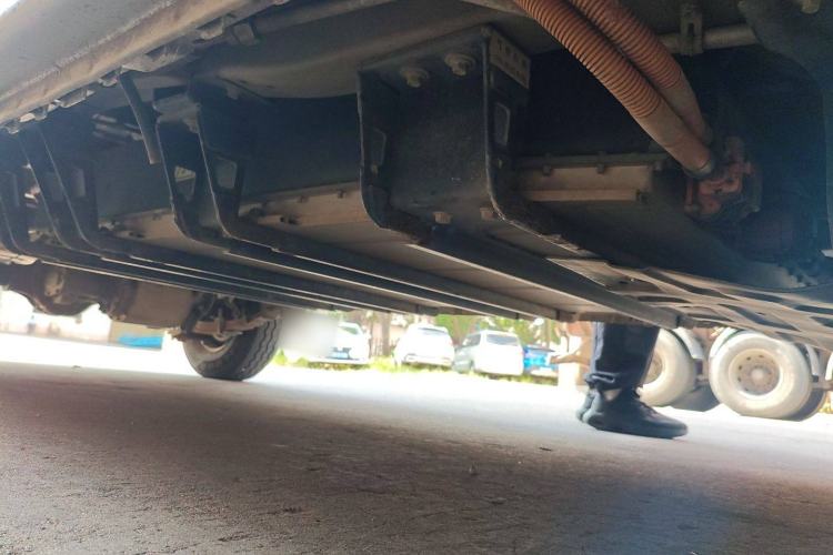 Used Dongfeng Xiaokang EC36 2022 Standard Edition Guoxuan High-Tech Battery Chassis Front Right