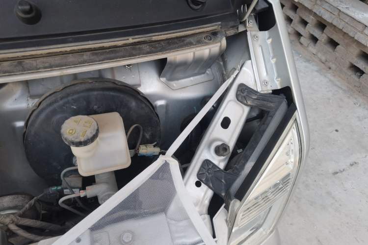 Used Dongfeng Xiaokang EC36 2022 Standard Edition CATL Battery Engine Bay Left