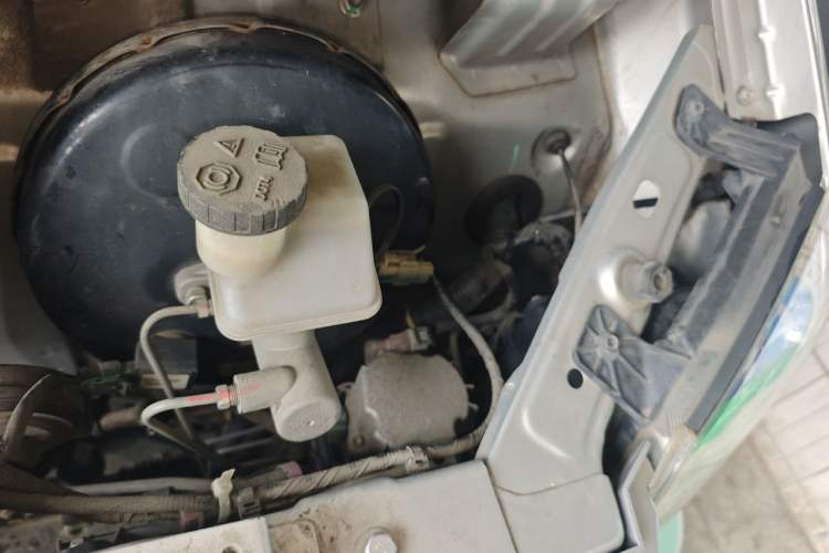 Used Dongfeng Xiaokang EC36 2022 Standard Edition CATL Battery Engine Bay Left