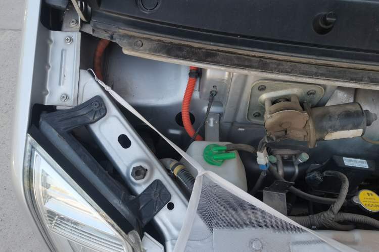 Used Dongfeng Xiaokang EC36 2022 Standard Edition CATL Battery Engine Bay Right