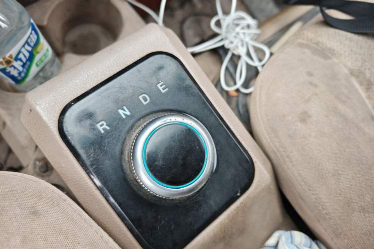 Used Dongfeng Xiaokang EC36 2022 Standard Edition CATL Battery Gear Lever
