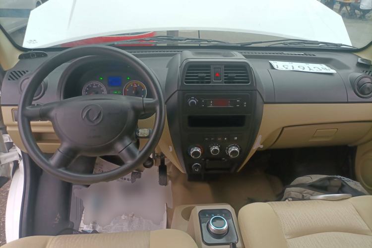 Used Dongfeng Xiaokang EC36 2022 Standard Edition CATL Battery Center Console