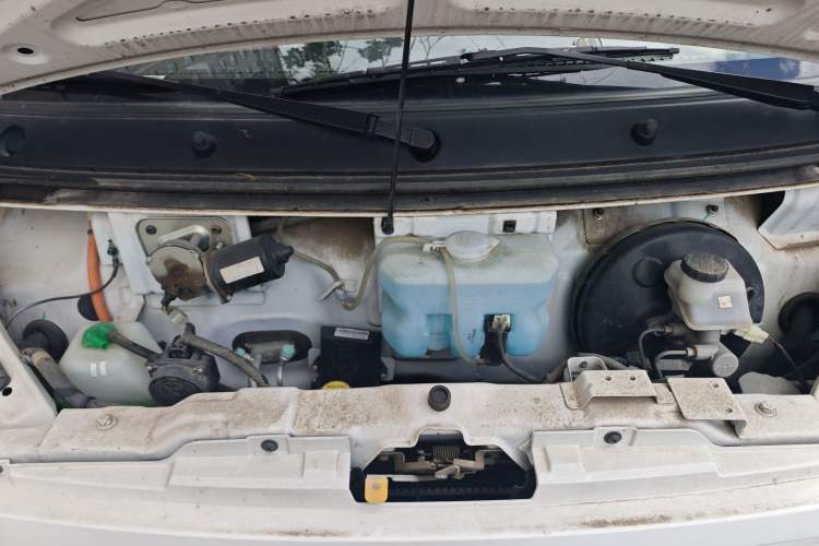 Used Dongfeng Xiaokang EC36 2022 Standard Edition CATL Battery Engine Bay