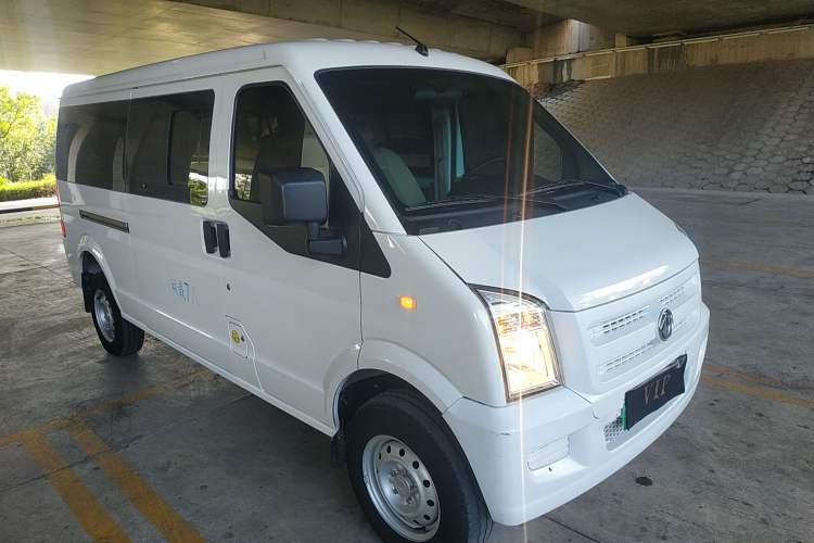 Used Dongfeng Xiaokang EC36 2022 Standard Edition CATL Battery Front Right 45 Deg