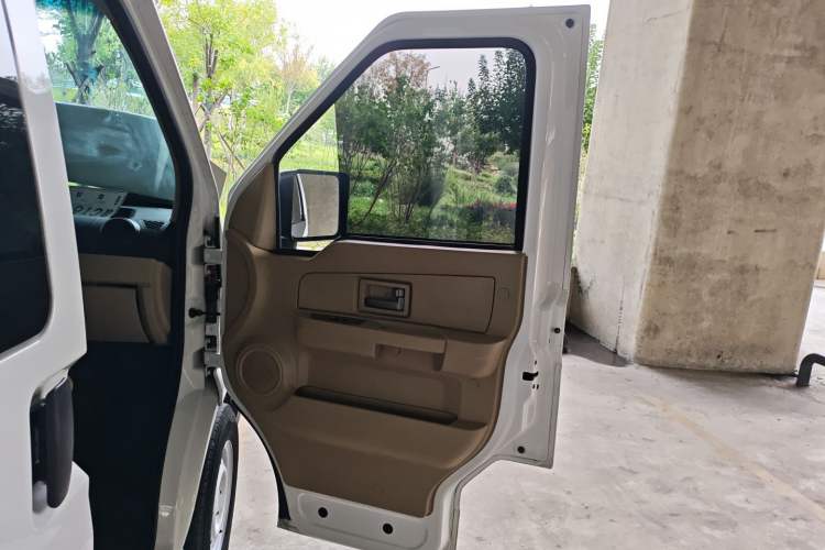 Used Dongfeng Xiaokang EC36 2022 Standard Edition CATL Battery Interior 5
