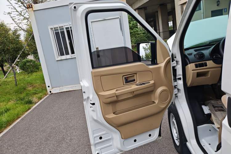 Used Dongfeng Xiaokang EC36 2022 Standard Edition CATL Battery Interior 7