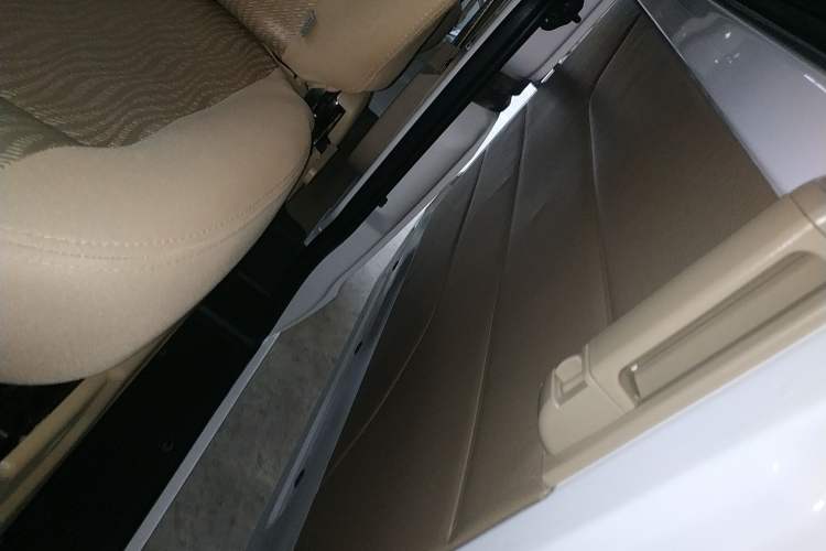 Used Dongfeng Xiaokang EC36 2022 Standard Edition CATL Battery Interior 8
