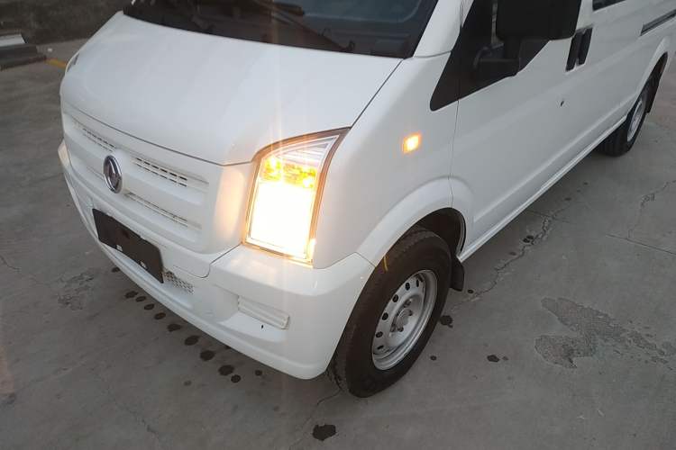 Used Dongfeng Xiaokang EC36 2022 Standard Edition CATL Battery Left Front Headlight