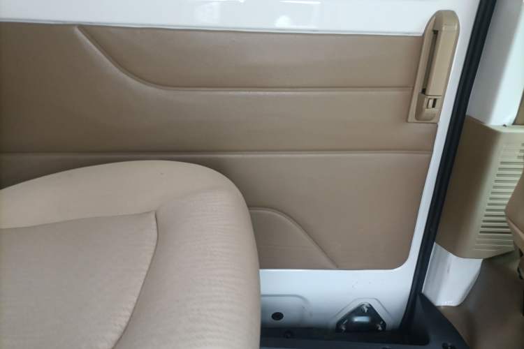 Used Dongfeng Xiaokang EC36 2022 Standard Edition CATL Battery Left Rear Door Interior