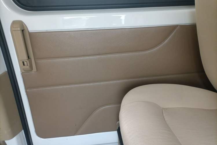 Used Dongfeng Xiaokang EC36 2022 Standard Edition CATL Battery Right Rear Door Interior