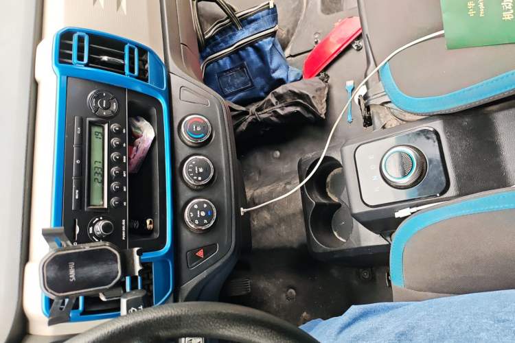 Used Dongfeng Xiaokang EC36II 2023 Nidec 38.64 kWh Audio And AC Panel