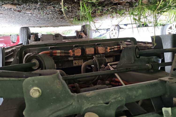 Used Dongfeng Xiaokang EC36II 2023 Nidec 38.64 kWh Chassis Front