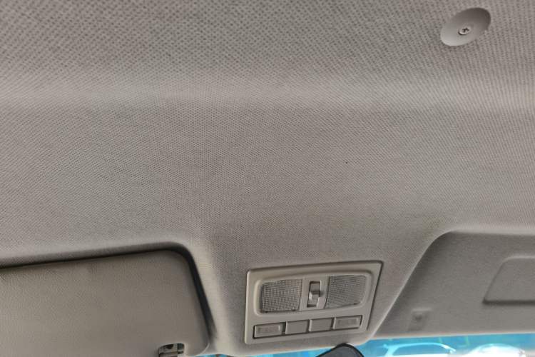 Used Dongfeng Xiaokang EC36II 2023 Chongqing Innovision 38.64 kWh Headliner