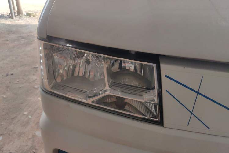 Used Dongfeng Xiaokang EC36II 2023 Chongqing Innovision 38.64 kWh Exterior 1