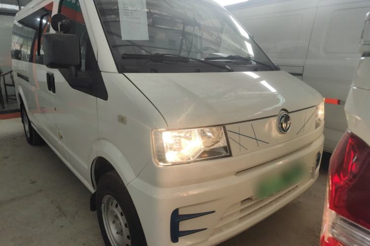 Used Dongfeng Xiaokang EC36II 2023 Chongqing Innovision 38.64 kWh Front