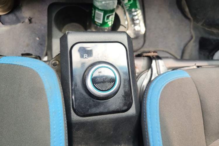 Used Dongfeng Xiaokang EC36II 2023 Ningde Times 41.86 kWh Gear Lever