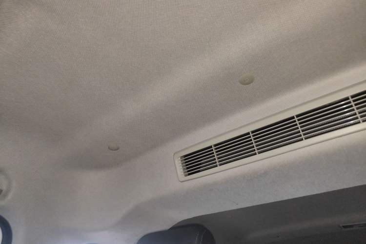 Used Dongfeng Xiaokang EC36II 2023 Chongqing Innovision 38.64 kWh Headliner