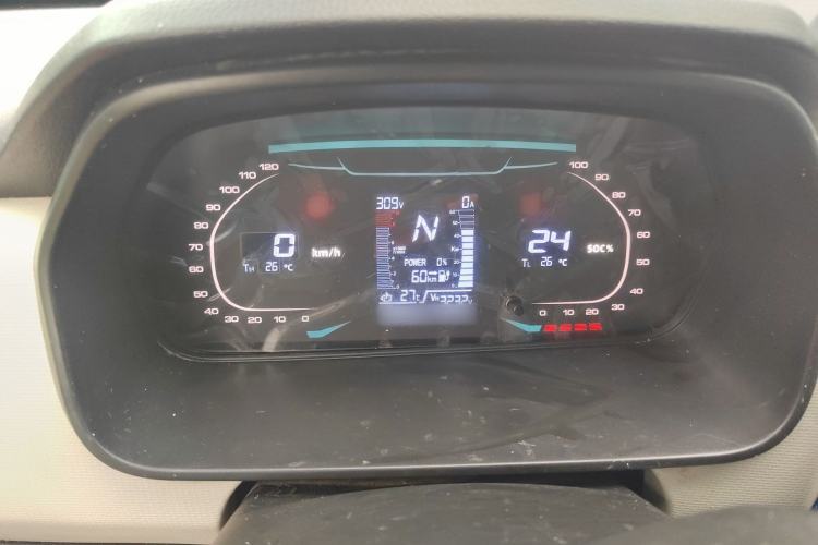 Used Dongfeng Xiaokang EC36II 2023 Chongqing Innovision 38.64 kWh Interior 4