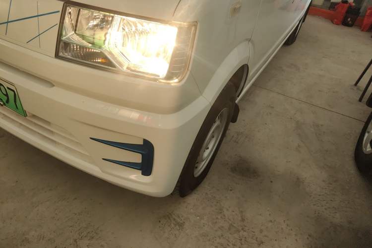 Used Dongfeng Xiaokang EC36II 2023 Chongqing Innovision 38.64 kWh Left Front Headlight