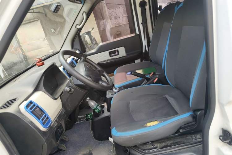 Used Dongfeng Xiaokang EC36II 2023 Ningde Times 41.86 kWh Left Front Seat