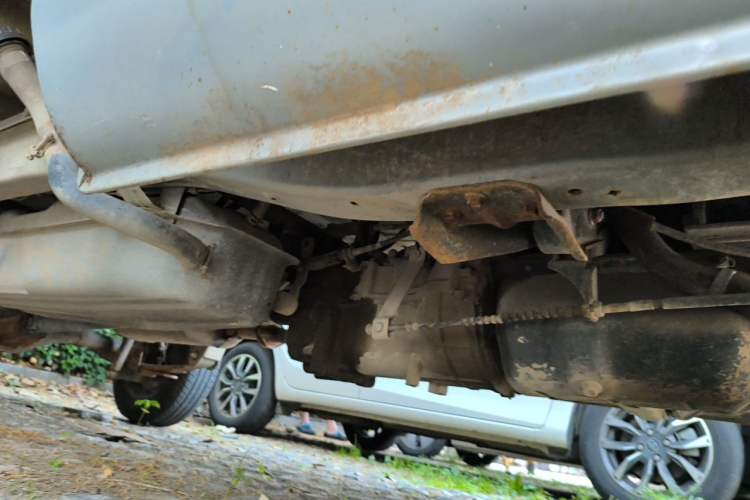 Used Dongfeng Xiaokang K01  Chassis Front Right
