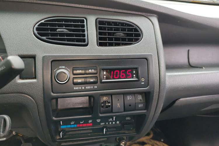 Used Dongfeng Xiaokang K01 2018 1.2L K01L DK12 Audio And AC Panel