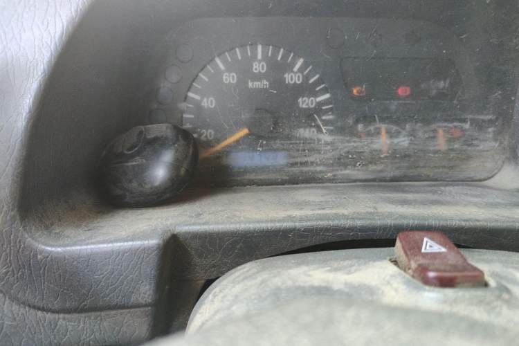 Used Dongfeng Xiaokang K01 2018 1.0L K01 AF10 Odometer Close Up