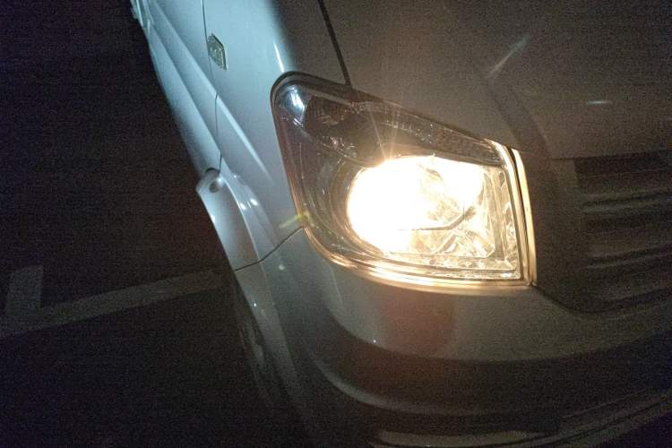 Used Dongfeng Xiaokang K01 2018 1.0L K01L AF10 Right Front Headlight