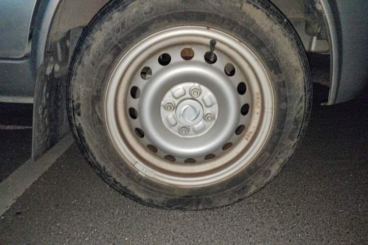 Used Dongfeng Xiaokang K01 2018 1.0L K01L AF10 Right Front Wheel Hub