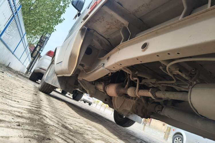 Used Dongfeng Xiaokang K01  Chassis Rear Left