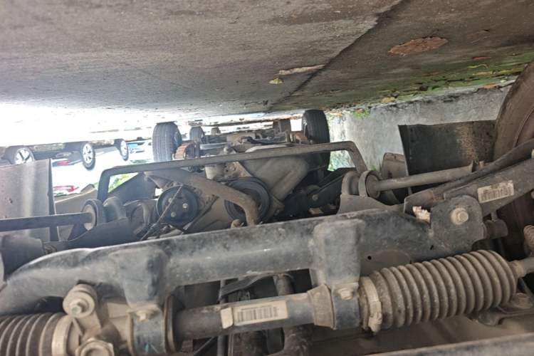 Used Dongfeng Xiaokang K01 2022 1.3L K01L DK13C Chassis Front