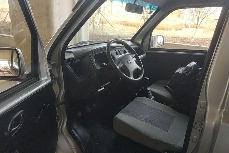 Used Dongfeng Xiaokang K01 2022 1.3L K01L DK13C Interior 3