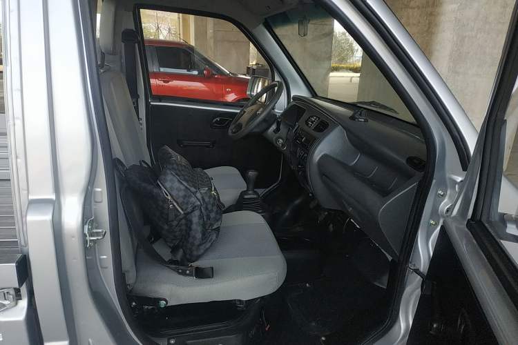 Used Dongfeng Xiaokang K01 2022 1.3L K01L DK13C Right Front Seat