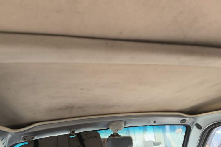 Used Dongfeng Xiaokang K02 2015 1.1L 2.0m Corrugated Cargo Box AF11-05 Headliner