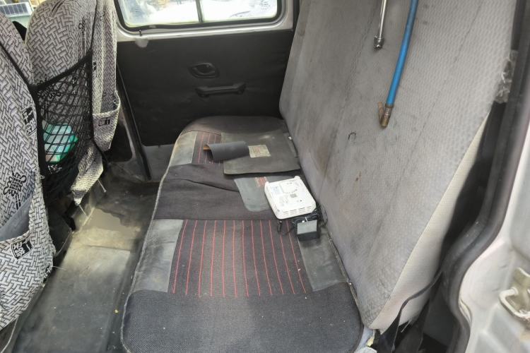 Used Dongfeng Xiaokang K02 2015 1.1L 2.0m Corrugated Cargo Box AF11-05 Left Rear Seat