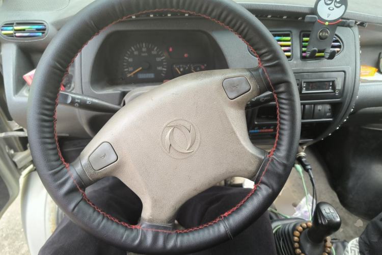 Used Dongfeng Xiaokang K02 2015 1.1L 2.0m Corrugated Cargo Box AF11-05 Steering Wheel