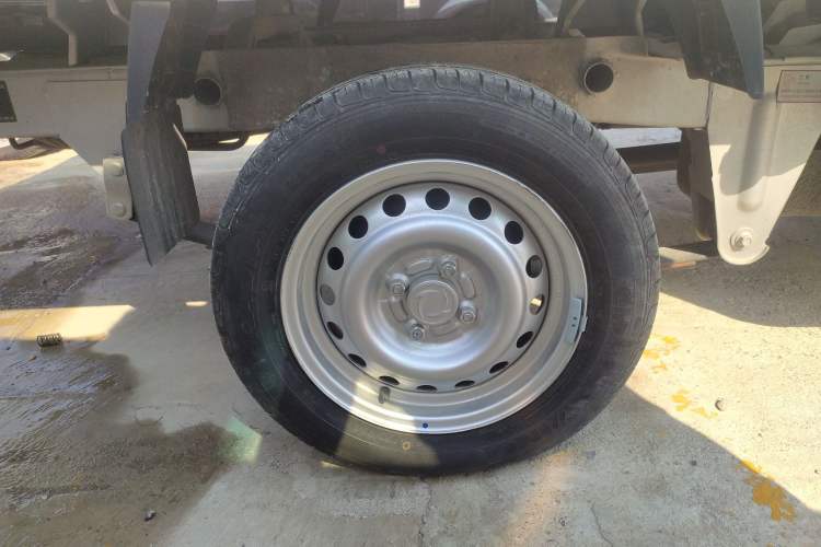 Used Dongfeng Xiaokang K02 2022 1.3L K02L China VI Standard DK13 Exterior 8