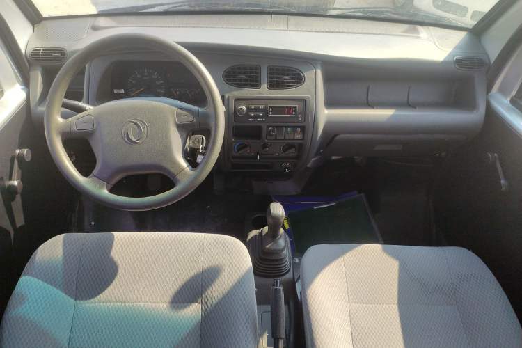 Used Dongfeng Xiaokang K02 2022 1.3L K02L China VI Standard DK13 Interior 2